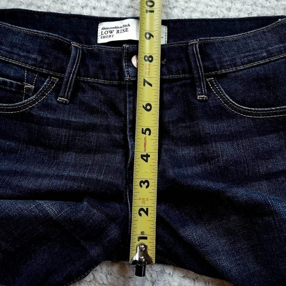 Abercrombie & Fitch Denim Shorts sz 4